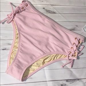 🌸 La hearts women’s bikini bottoms in pink 🌸